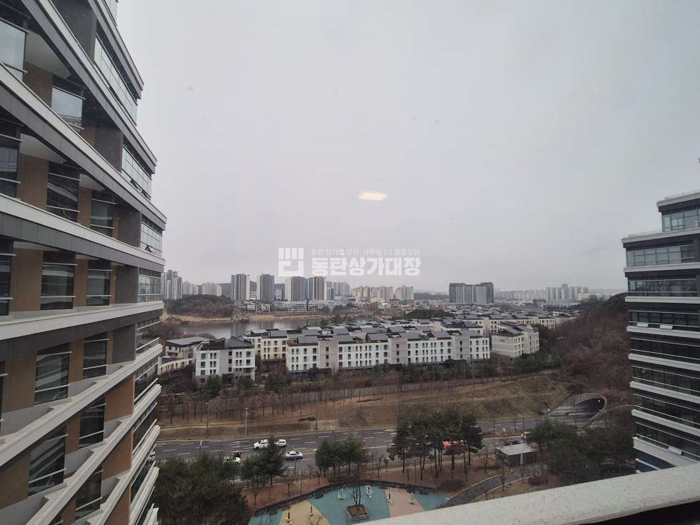 경기 화성동탄구 송동 B동 동탄사무실매매 | 동탄레이크원 라이브오피스 인테리어가 되어있는 63A타입 매매 매매 매물번호 10765 사진 3